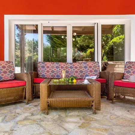 Апартаменты Polys Lefkada 1 Apolpaina